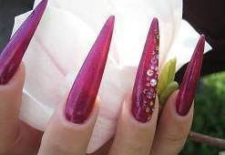 műk&ouml;r&ouml;m k&ouml;vekkel